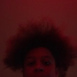 Meet your Posher, Rayvon